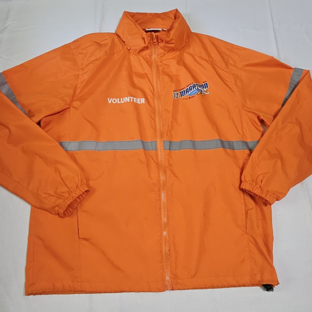 Walt Disney World 2014‎ Marathon Volunteer Windbreaker Jacket Adult Small 3068